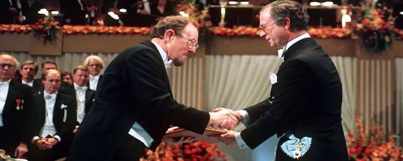 Sharpe gets Nobel Prize in 1990.